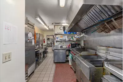 1230 N Knowles Avenue, New Richmond, WI 54017 - Photo 14