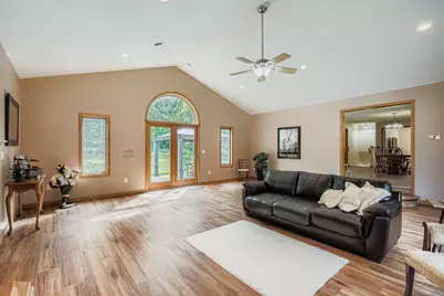 28800 Gaylord Avenue, Cannon Falls, MN 55009 - Photo 6