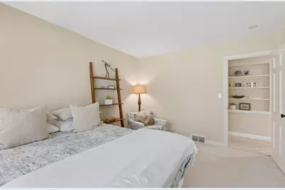 4645 Eastwood Road, Minnetonka, MN 55345 - Photo 26