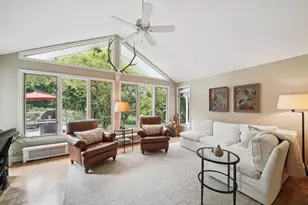 4645 Eastwood Rd, Minnetonka, MN 55345 - Photo 8