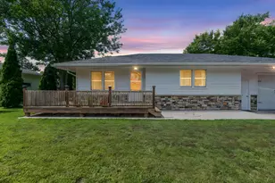 320 S Waterville Ave, Le Center, MN 56057 - Photo 34