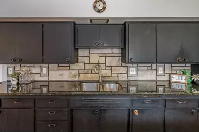 320 S Waterville Avenue, Le Center, MN 56057 - Photo 12