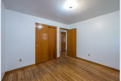 320 S Waterville Avenue, Le Center, MN 56057 - Photo 14