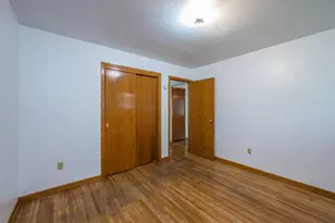 320 S Waterville Ave, Le Center, MN 56057 - Photo 14