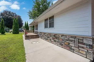 320 S Waterville Ave, Le Center, MN 56057 - Photo 44