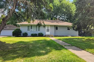 8015 1st St N, Oakdale, MN 55128 - Photo 1