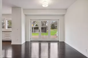 301 Turnpike Rd, Golden Valley, MN 55416 - Photo 10