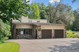 318 S East Ave, Dresser, WI 54009 - Photo 1