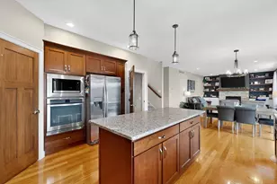 1882 Kerry Dr NE, Rochester, MN 55906 - Photo 18