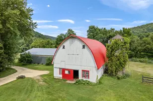 36415 Homer Valley Ln, Winona, MN 55987 - Photo 40