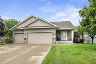 2209 Longhorn Ln, Buffalo, MN 55313 - Photo 1