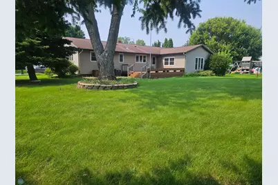 244 Main Street, Breckenridge, MN 56520 - Photo 4