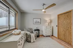 18848 Barrington Dr, Eden Prairie, MN 55346 - Photo 14