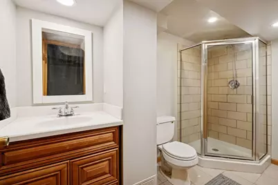 10408 Upton Avenue S, Bloomington, MN 55431 - Photo 30