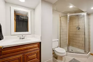 10408 Upton Ave S, Bloomington, MN 55431 - Photo 30