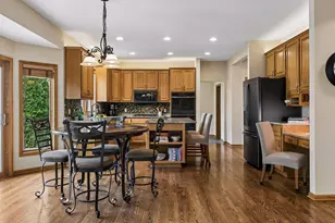 3865 N Ridge Dr, Eagan, MN 55123 - Photo 24