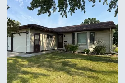 813 Sprague Street N #2, Caledonia, MN 55921 - Photo 1