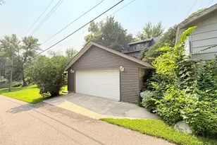 216 S 9th St, Montevideo, MN 56265 - Photo 60