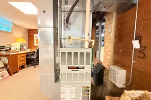 216 S 9th St, Montevideo, MN 56265 - Photo 54