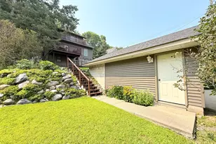 216 S 9th St, Montevideo, MN 56265 - Photo 10