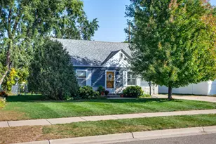 4422 Yates Ave N, Crystal, MN 55422 - Photo 1