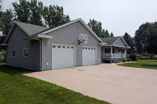 102 Jean St, Tyler, MN 56178 - Photo 40