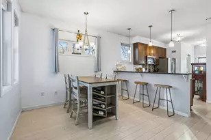 2220 Reaney Ave E, Saint Paul, MN 55119 - Photo 8