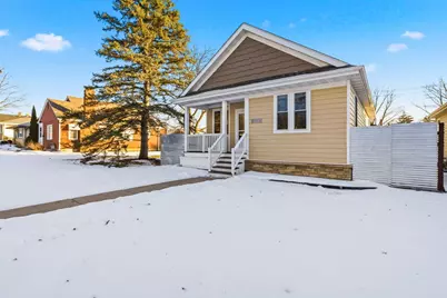 2220 Reaney Avenue E, Saint Paul, MN 55119 - Photo 4