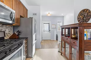 2220 Reaney Ave E, Saint Paul, MN 55119 - Photo 6