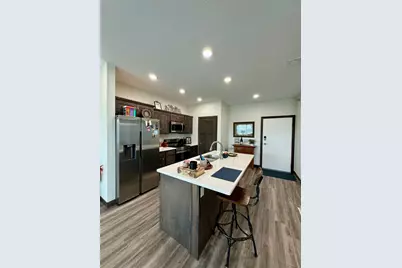 715 Lake Shore Drive NE #209, Bemidji, MN 56601 - Photo 4