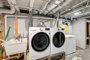 951 Front Ave, Saint Paul, MN 55103 - Photo 26