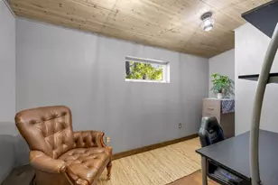 951 Front Ave, Saint Paul, MN 55103 - Photo 24