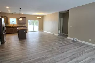1320 Whiting Rd NW, Bemidji, MN 56601 - Photo 4