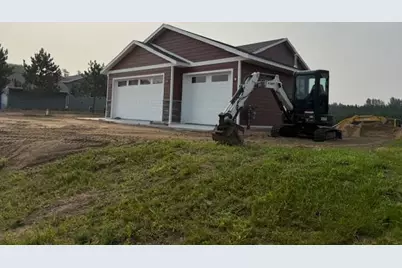 1320 Whiting Road NW #34, Bemidji, MN 56601 - Photo 2