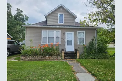 215 2nd Street N, Middle River, MN 56737 - Photo 1