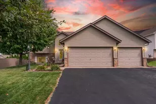 812 River Terrace, Prescott, WI 54021 - Photo 1