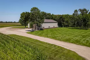 555 10th St SE, Benson, MN 56215 - Photo 80