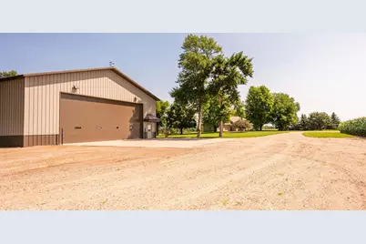 555 10th Street SE, Benson, MN 56215 - Photo 16