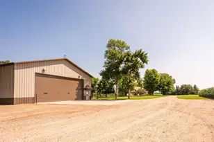 555 10th St SE, Benson, MN 56215 - Photo 16