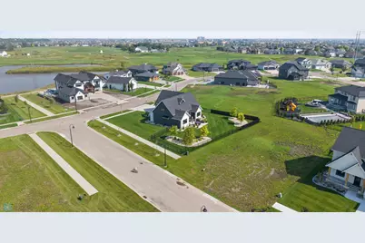 6090 Wildflower Drive S, Fargo, ND 58104 - Photo 58