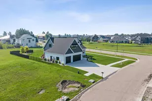 6090 Wildflower Dr S, Fargo, ND 58104 - Photo 50