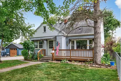 438 19th Avenue N, South Saint Paul, MN 55075 - Photo 2