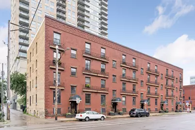 601 S 9th Street #3, Minneapolis, MN 55404 - Photo 2