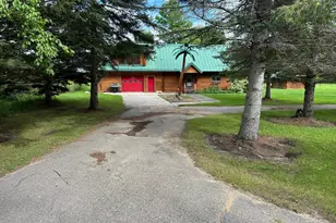 66942 Judees Rd NW, Grygla, MN 56727 - Photo 6