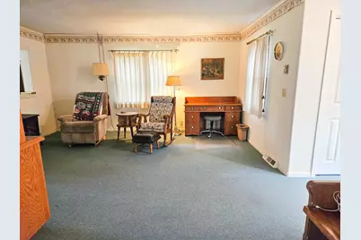 310 Marshall Avenue NE, Red Lake Falls, MN 56750 - Photo 6