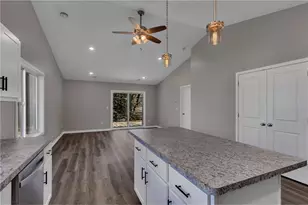 1015 3rd Ave NE, Milaca, MN 56353 - Photo 6