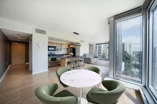 8151 33rd Ave S, Bloomington, MN 55425 - Photo 12