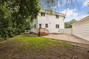 501 Shadyside Cir, Hopkins, MN 55343 - Photo 4