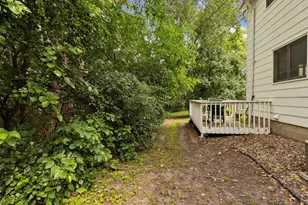 501 Shadyside Cir, Hopkins, MN 55343 - Photo 6