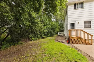 501 Shadyside Cir, Hopkins, MN 55343 - Photo 30